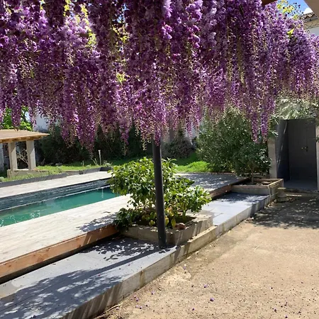 Maison La Glycine Domaine Viticole De 1 A 8 Personnes Дом отдыха *