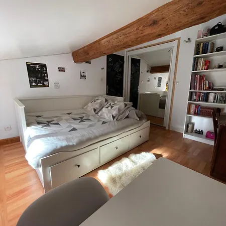 Maison La Glycine Domaine Viticole De 1 A 8 Personnes * Lauraguel