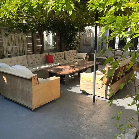 Maison La Glycine Domaine Viticole De 1 A 8 Personnes * Lauraguel