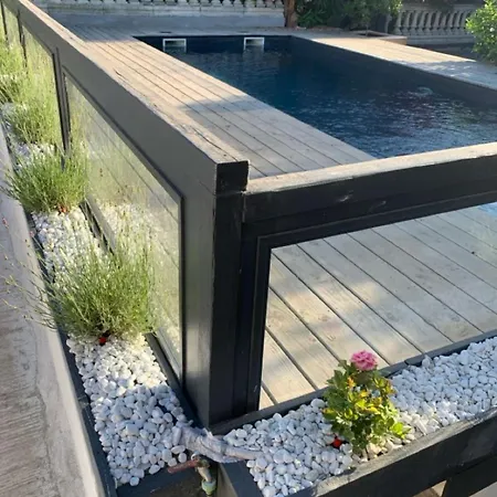 Maison La Glycine Domaine Viticole De 1 A 8 Personnes Дом отдыха *