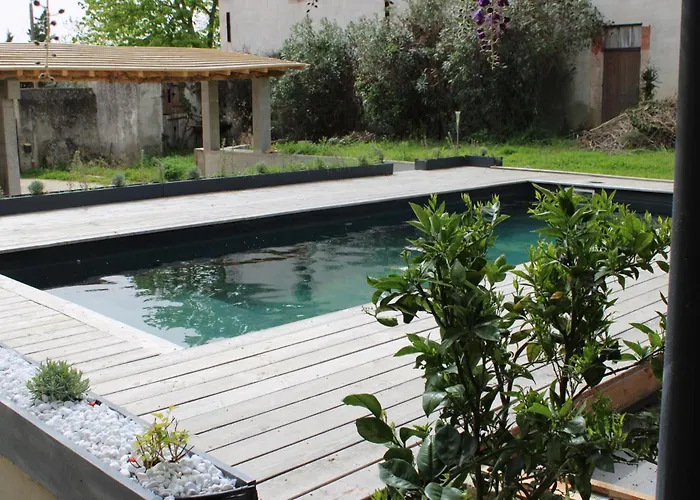 Maison La Glycine Domaine Viticole De 1 A 8 Personnes * Lauraguel